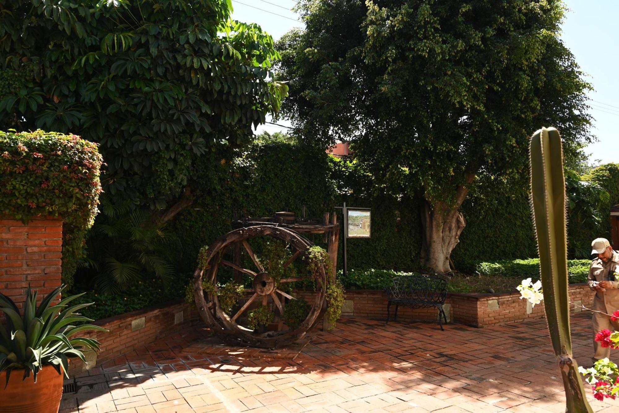 Hacienda Hotel