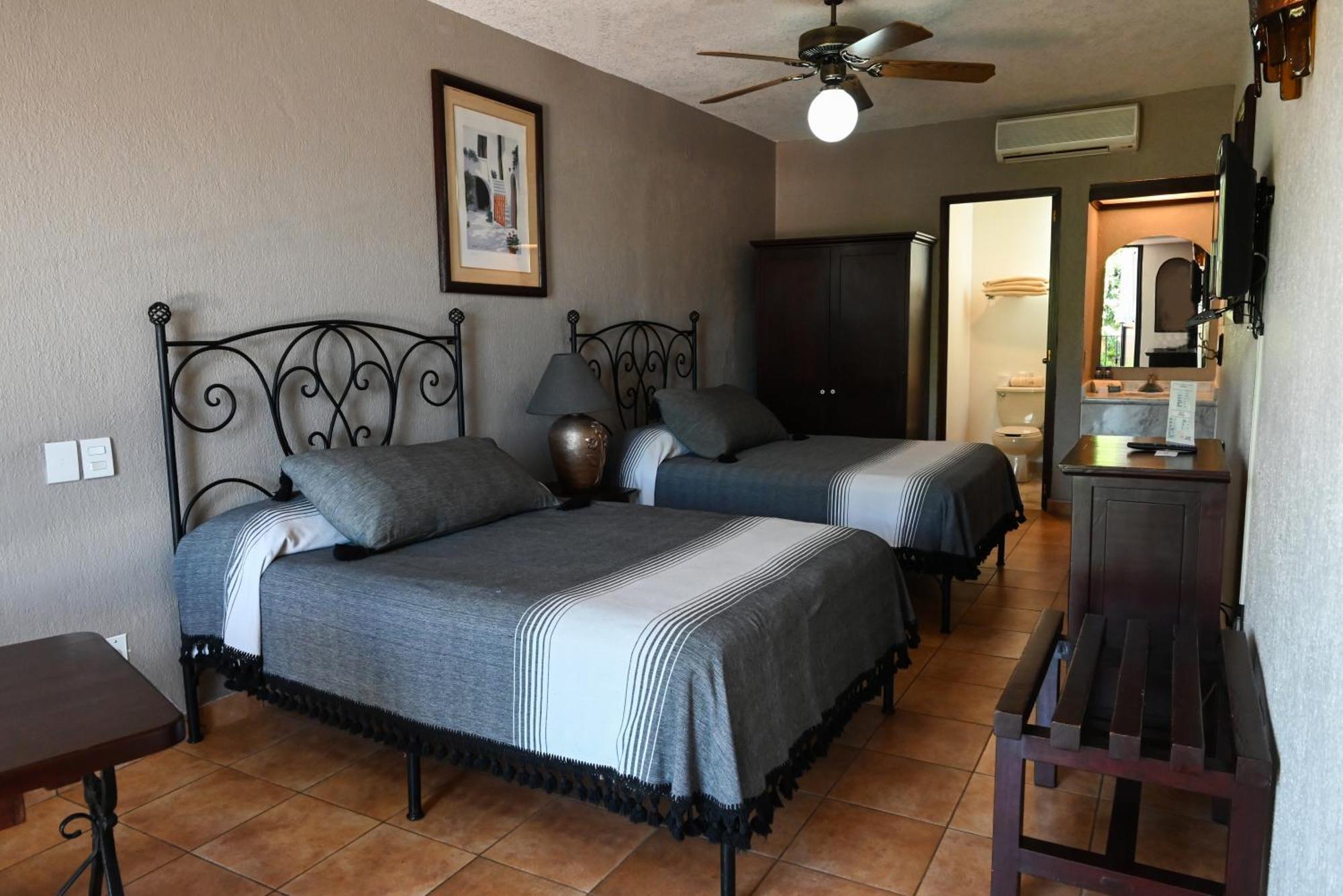 Hacienda 4*